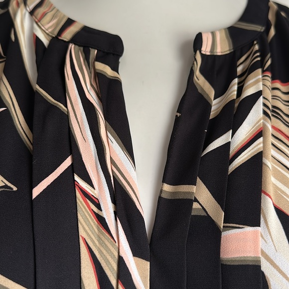 White House Black Market Women's Black and Cream Sleeveless Top Size XL - Picture 4 of 8